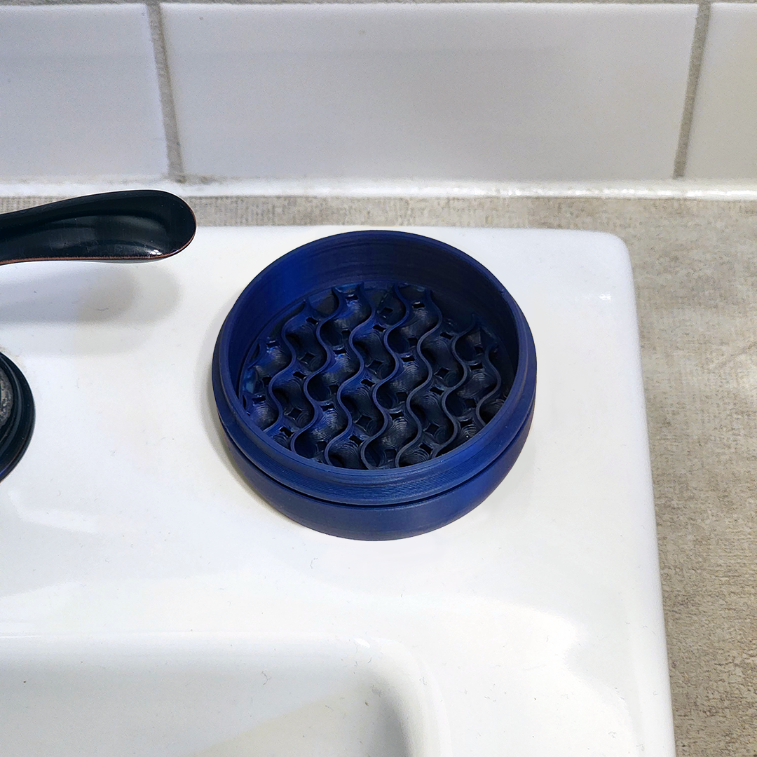 The Rogerie - Travel Soap Case (Single Round)