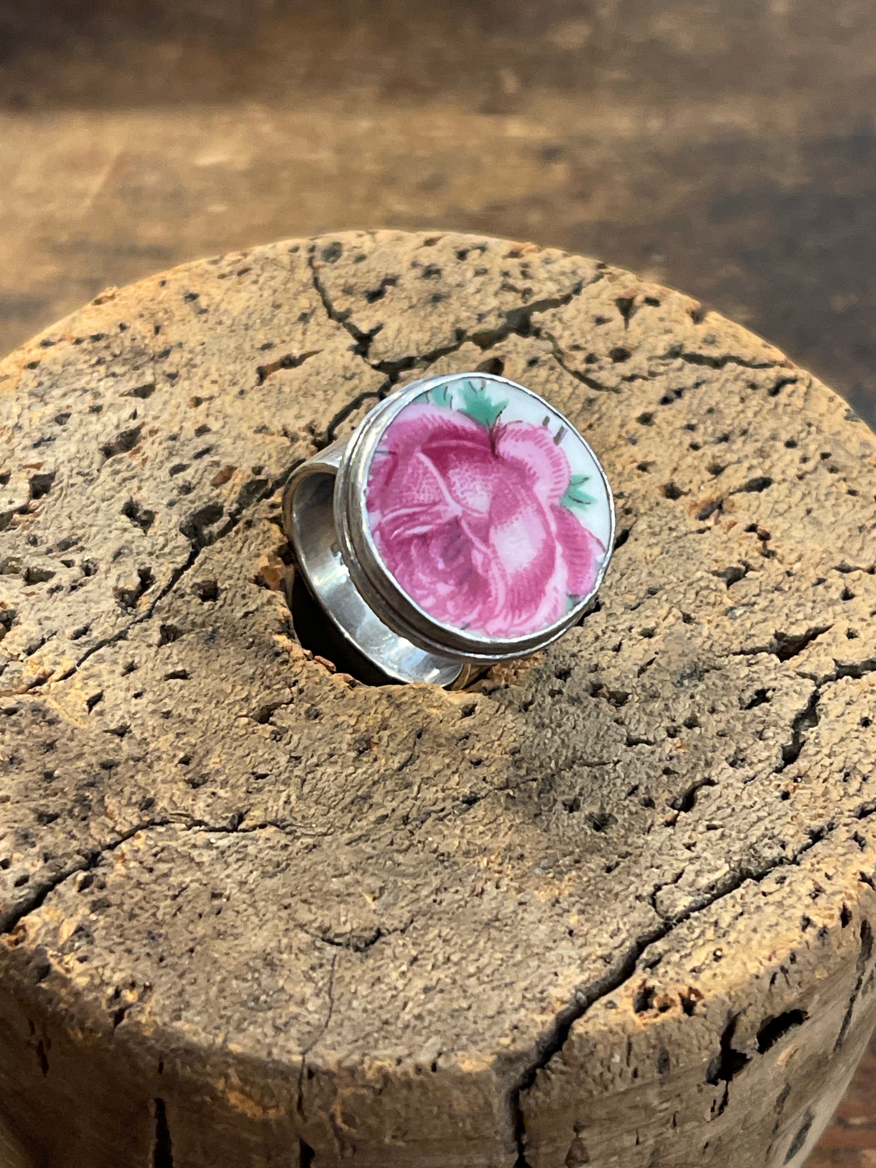 Sterling Silver Ring with Vintage Teacup Fragment