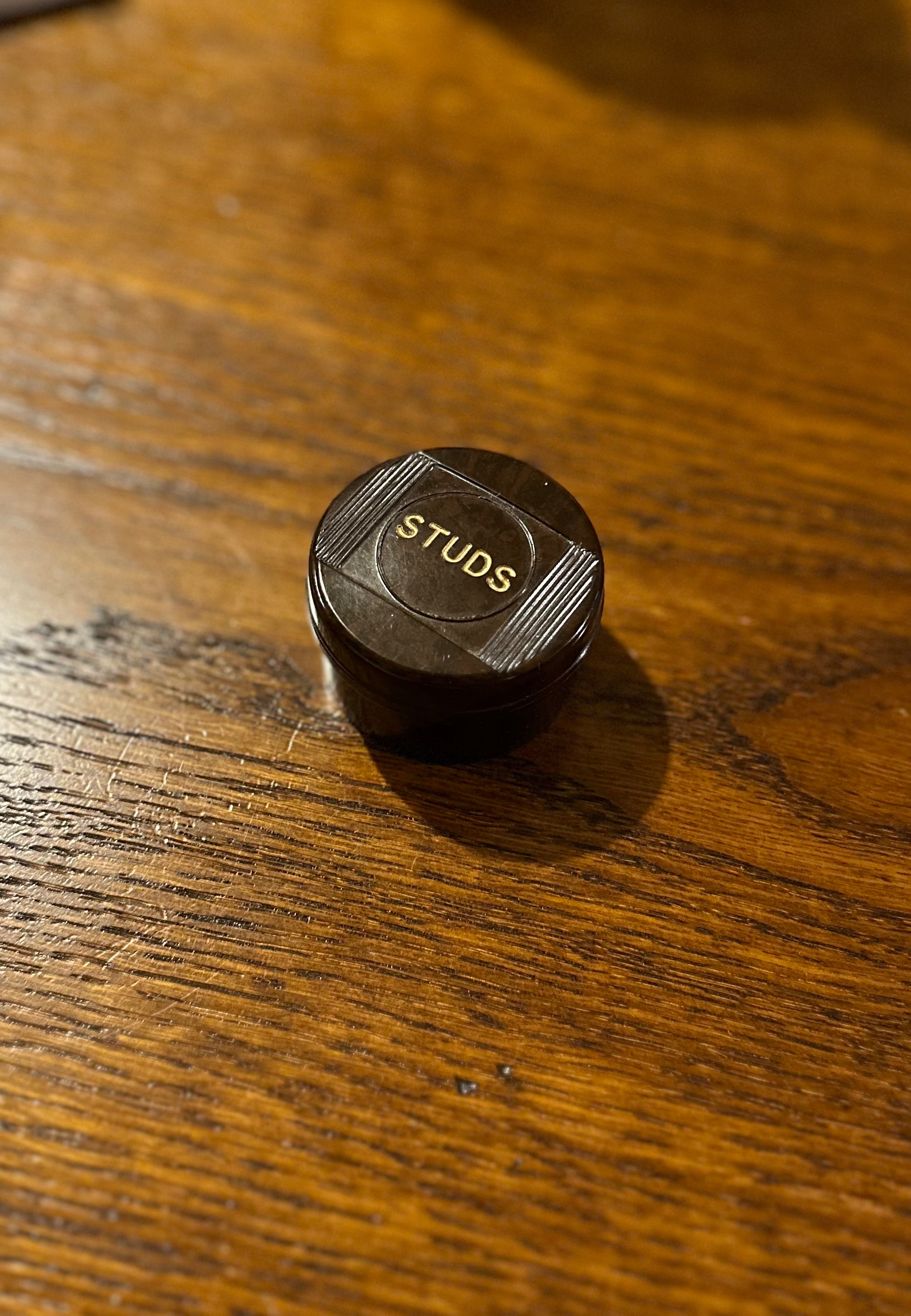 Bakelite studs case