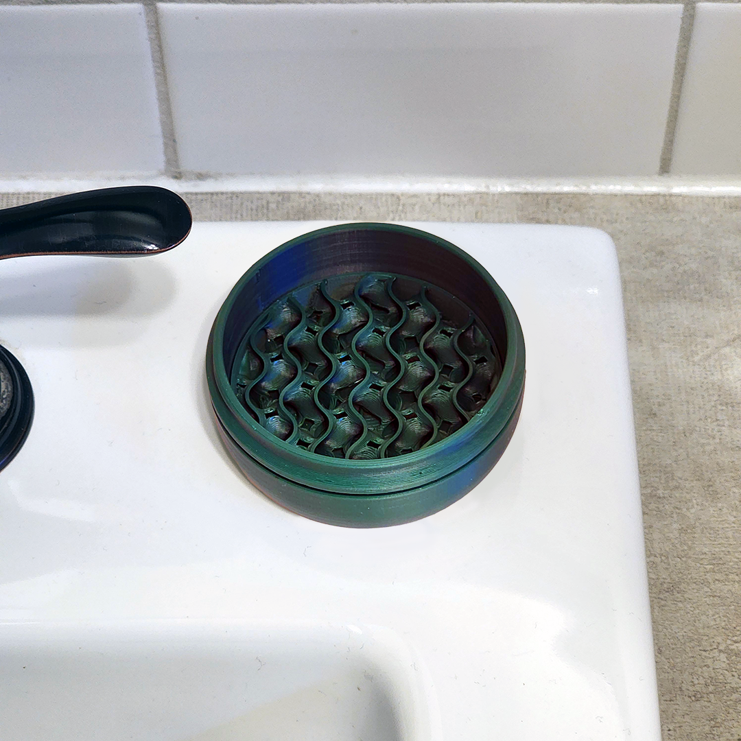 The Rogerie - Travel Soap Case (Single Round)