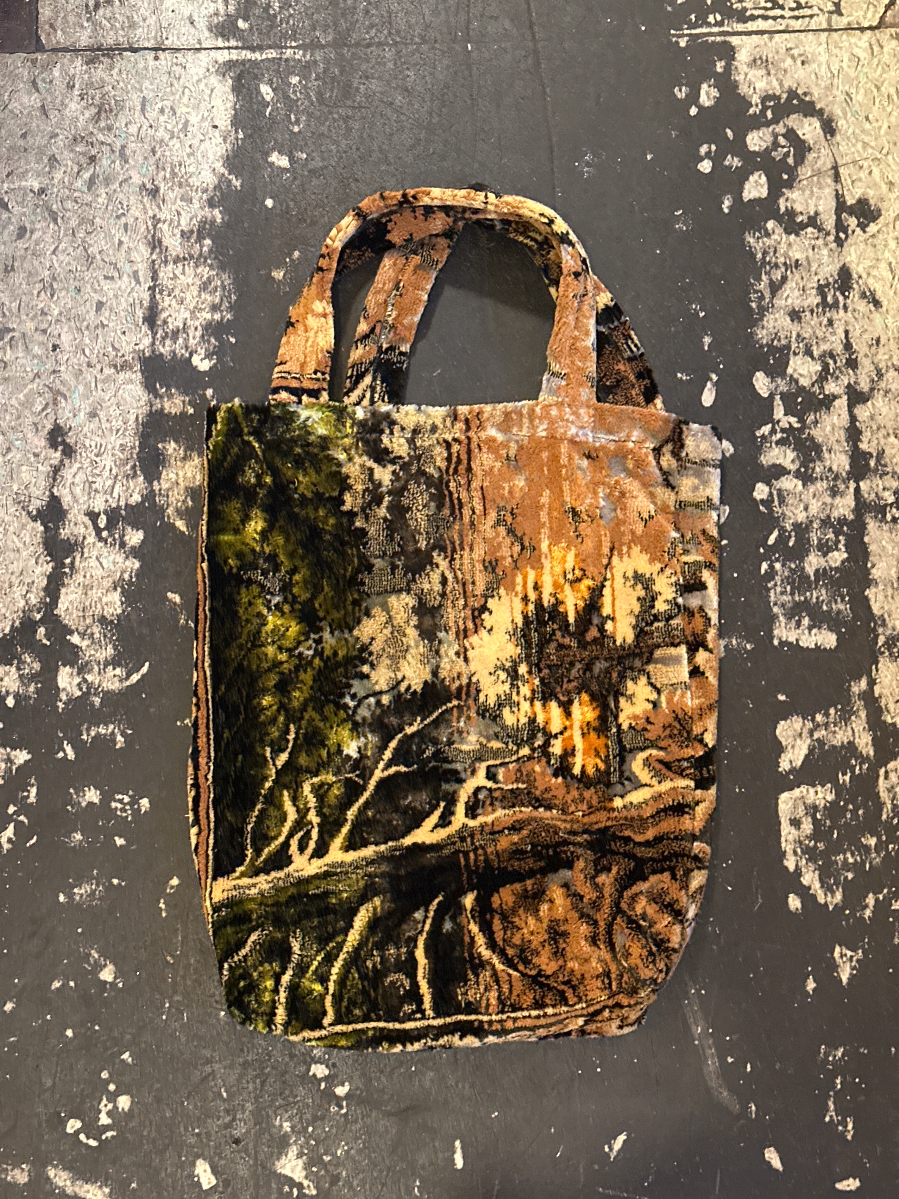 Vintage Wall Rug Bag