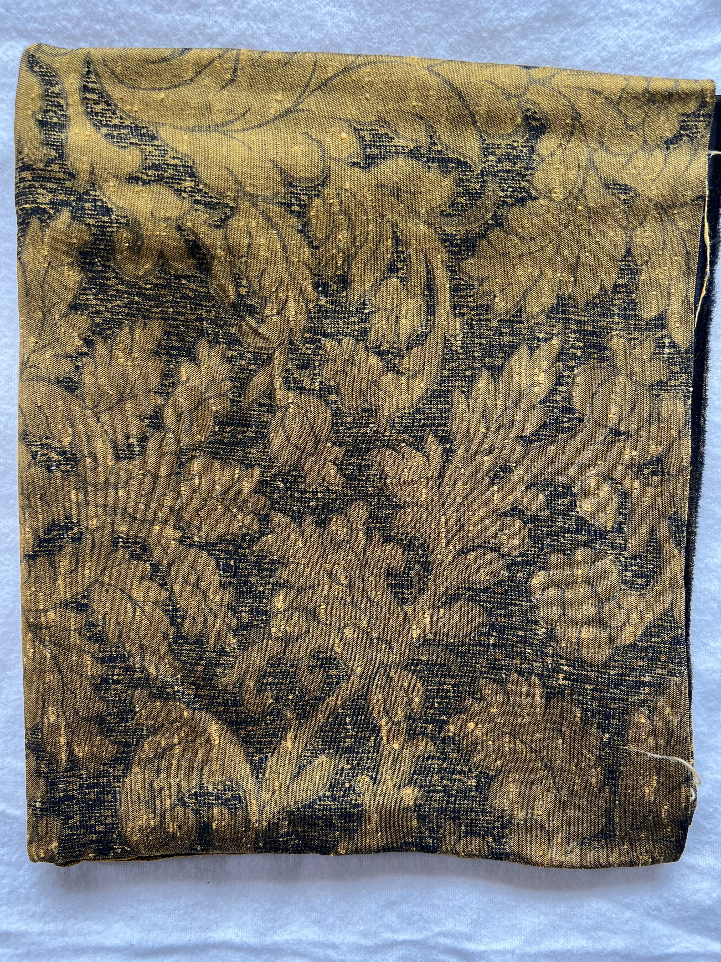 Gold silky vintage fabric with leafy damask print - 2 yards