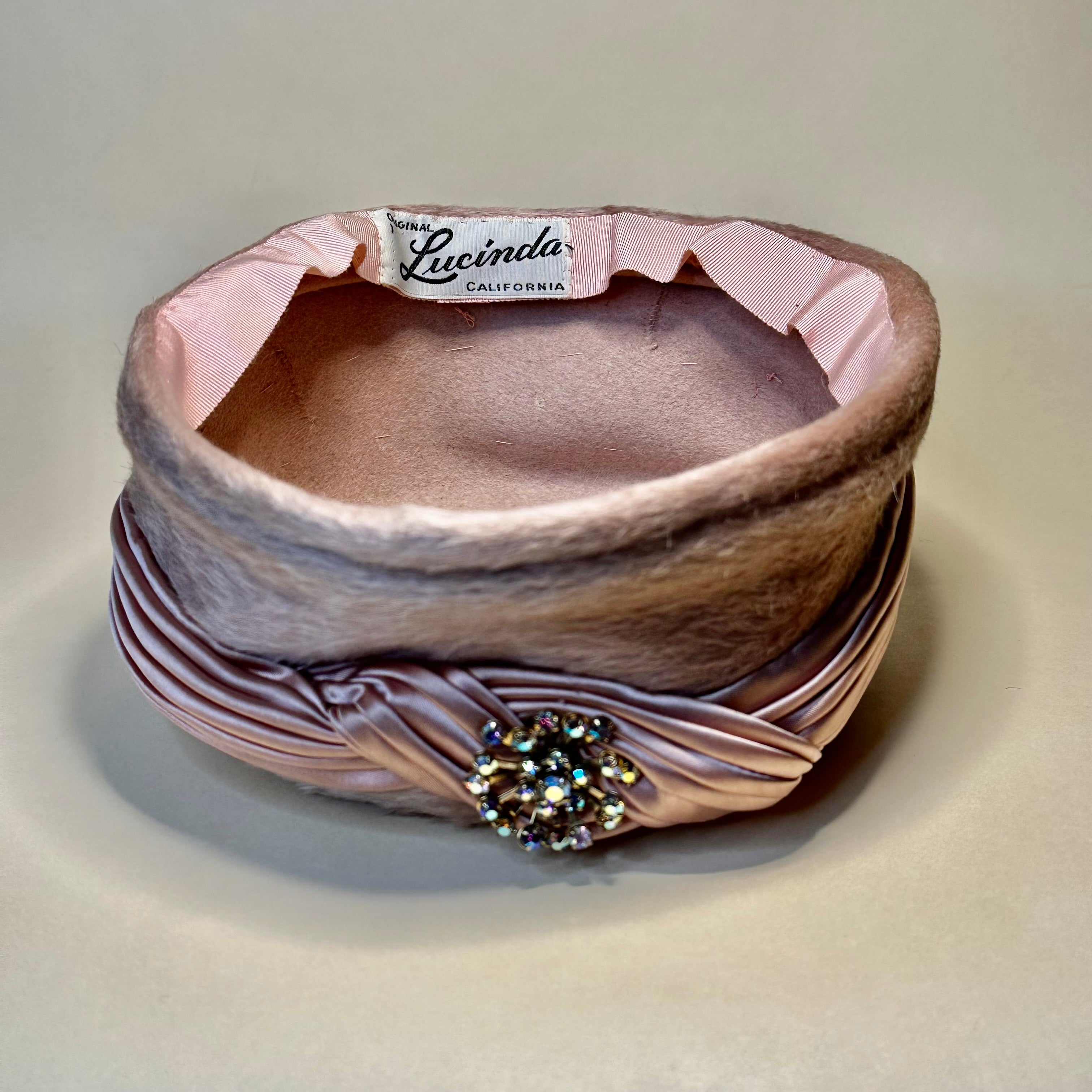 Pink Angora 1940s/50s Cloche Hat