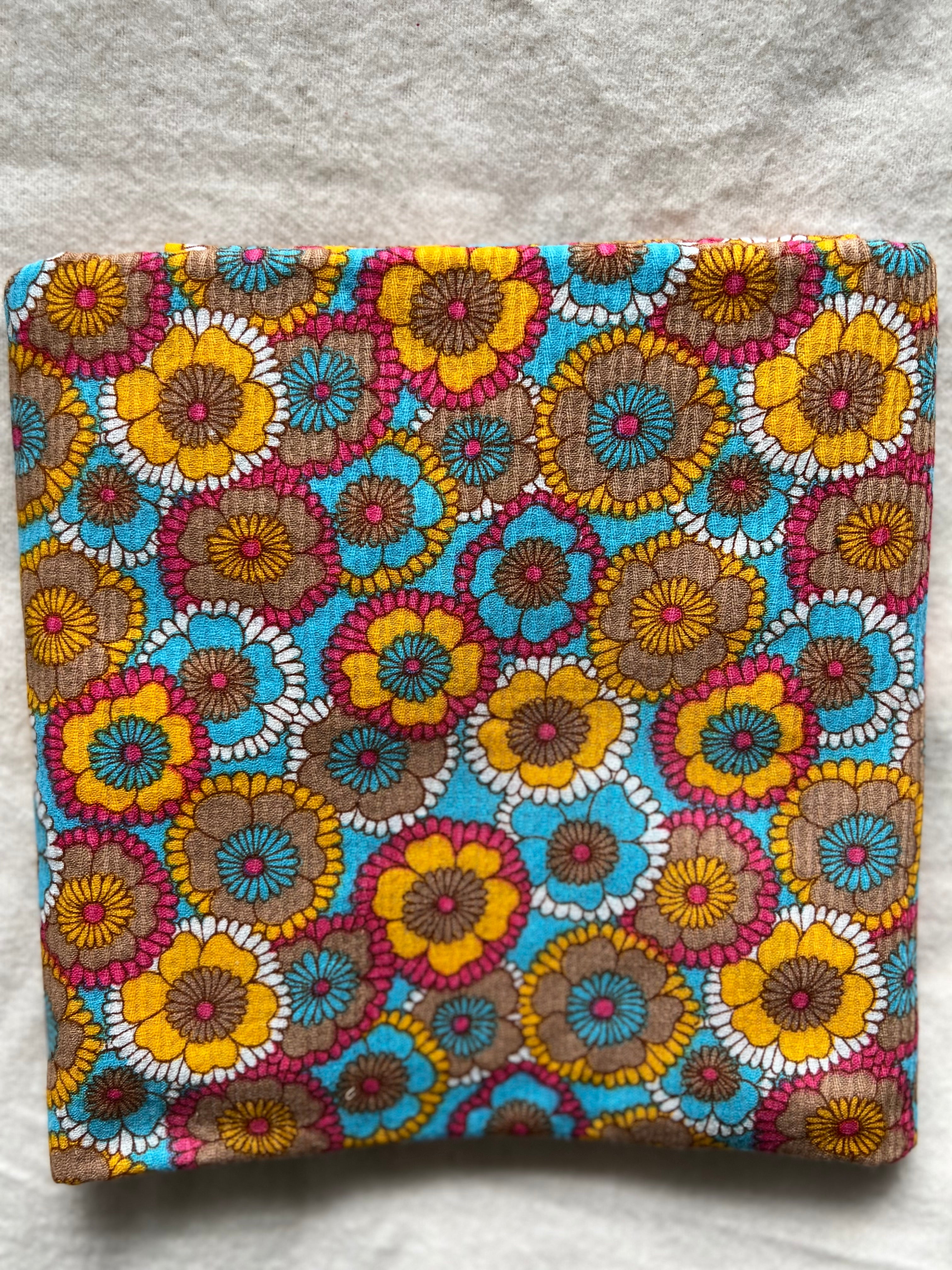 Bright 1960s floral ribbed cotton vintage fabric - 2 yards